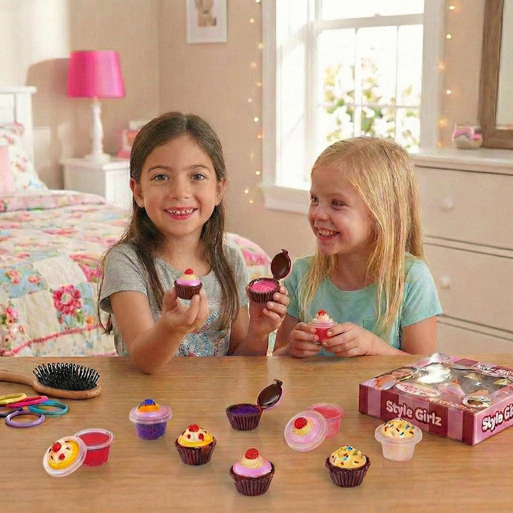 Kit 8 Cupcake Gloss Infantil, Hidratante Labial