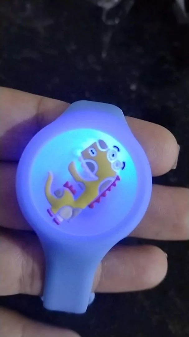 Relógio MENINO Infantil Anti Mosquito Repelente Figurinhas